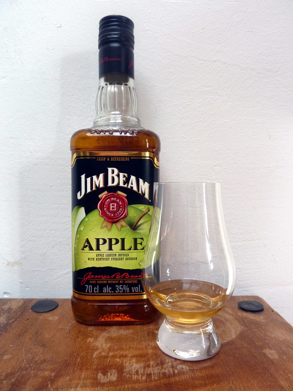 Im Test: Jim Beam Apple (35% Alk.) - Fuselkönig
